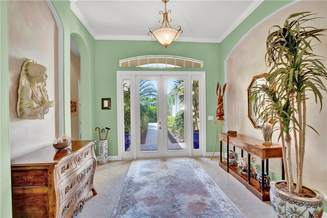 1369 W Island Club Square