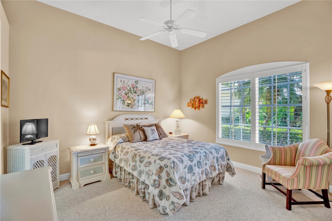 1369 W Island Club Square