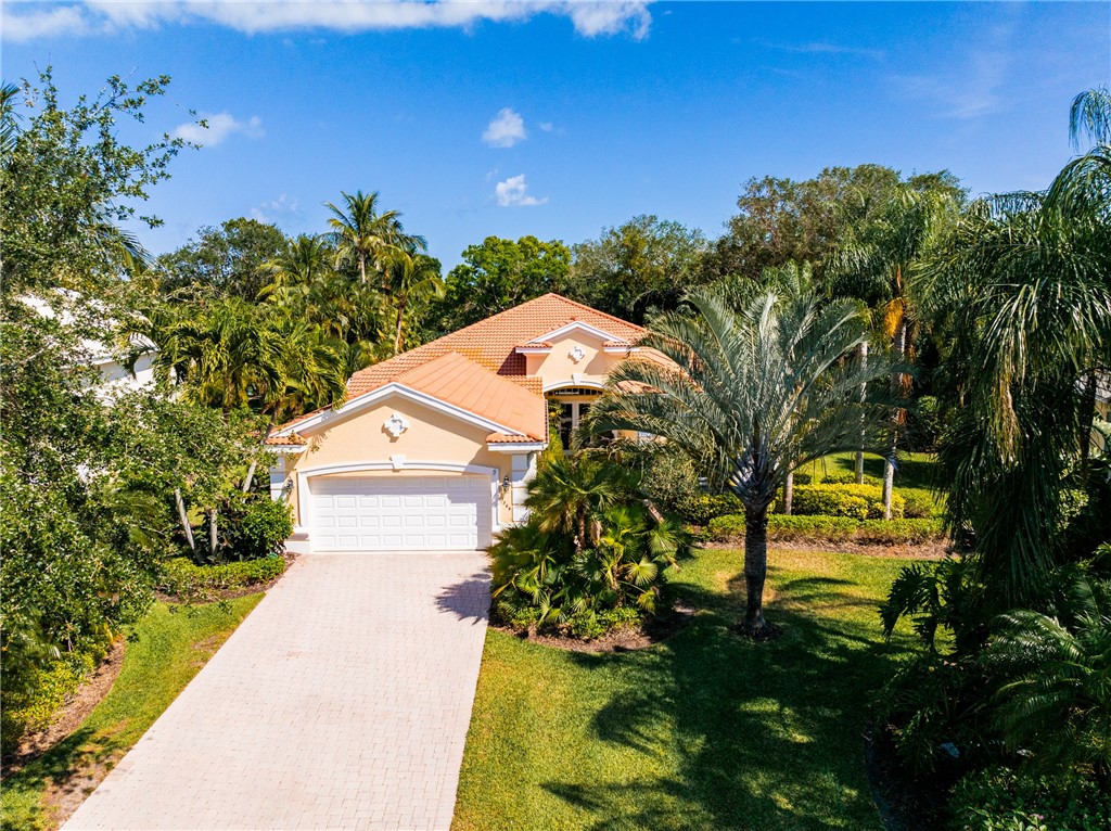 1369 W Island Club Square