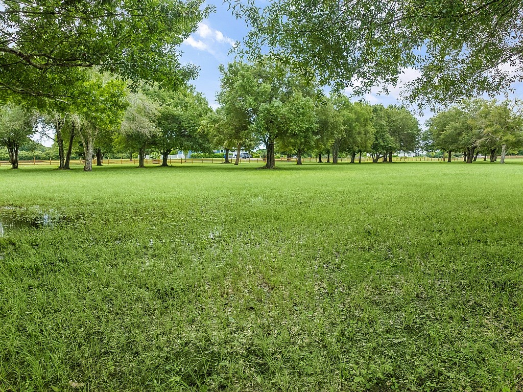 7150 Kamelya Street SW