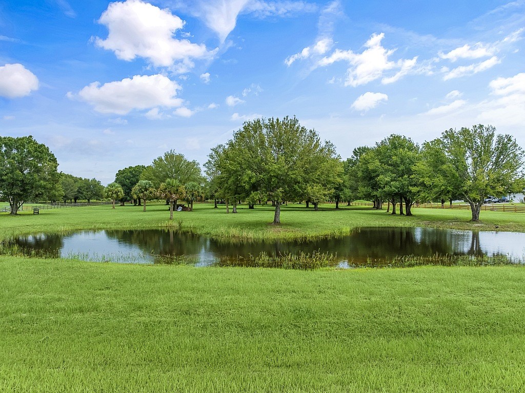 7150 Kamelya Street SW