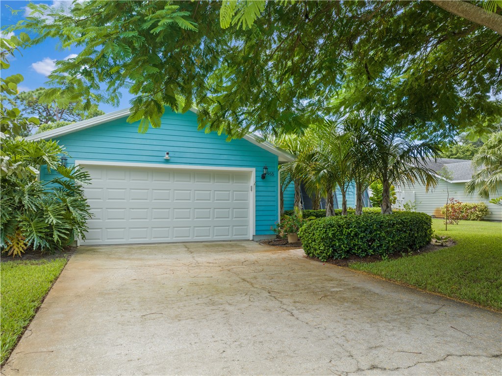 955 4th Lane