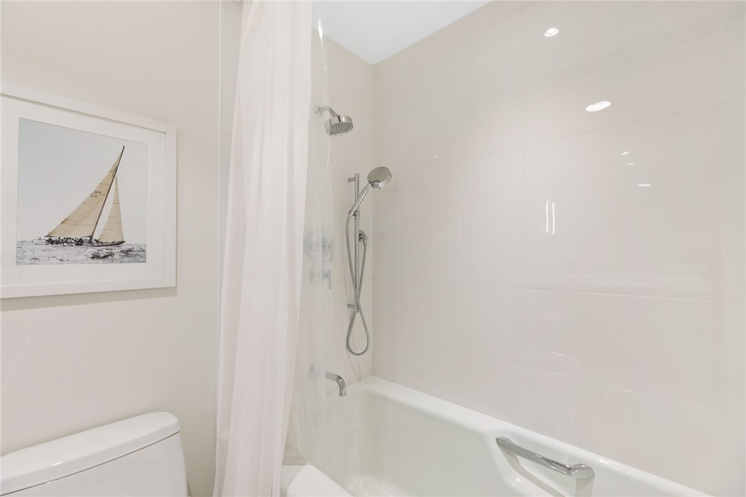 5536 N Highway A1a None 209