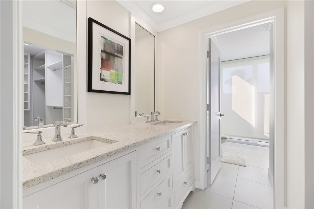 5536 N Highway A1a None 209