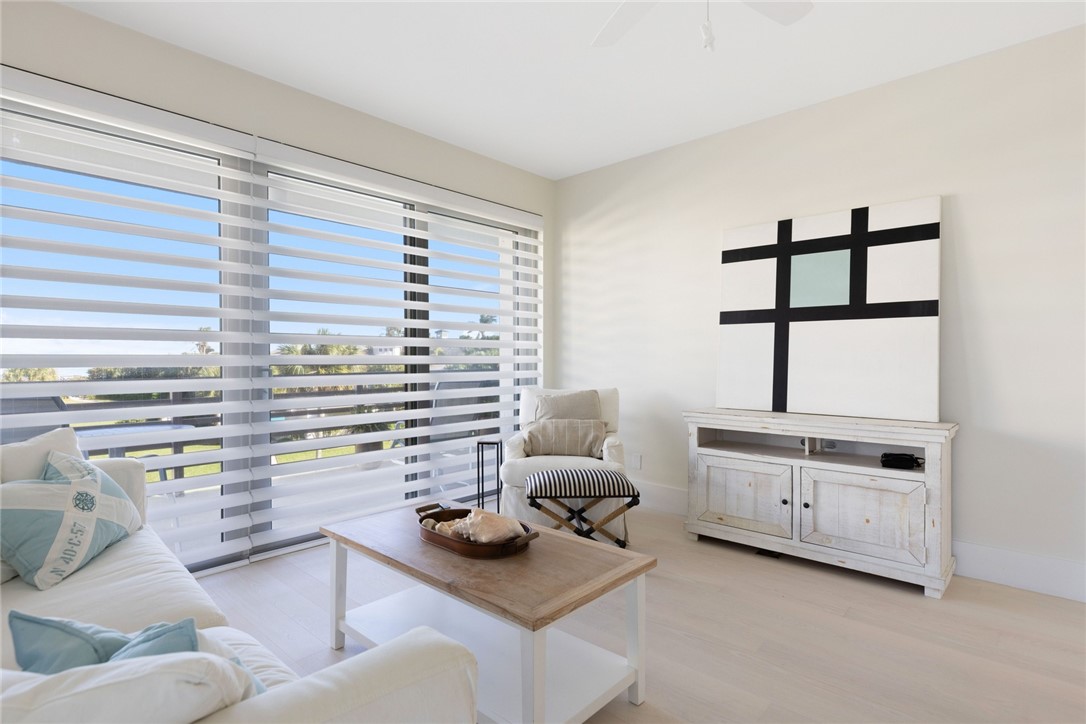 5536 N Highway A1a None 209