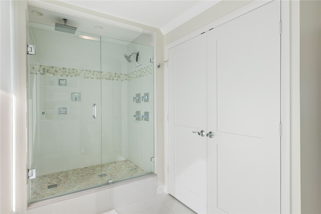 5536 N Highway A1a None 209