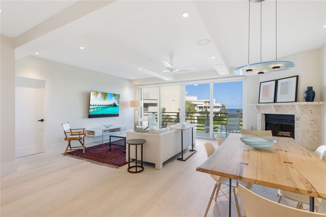 5536 N Highway A1a None 209