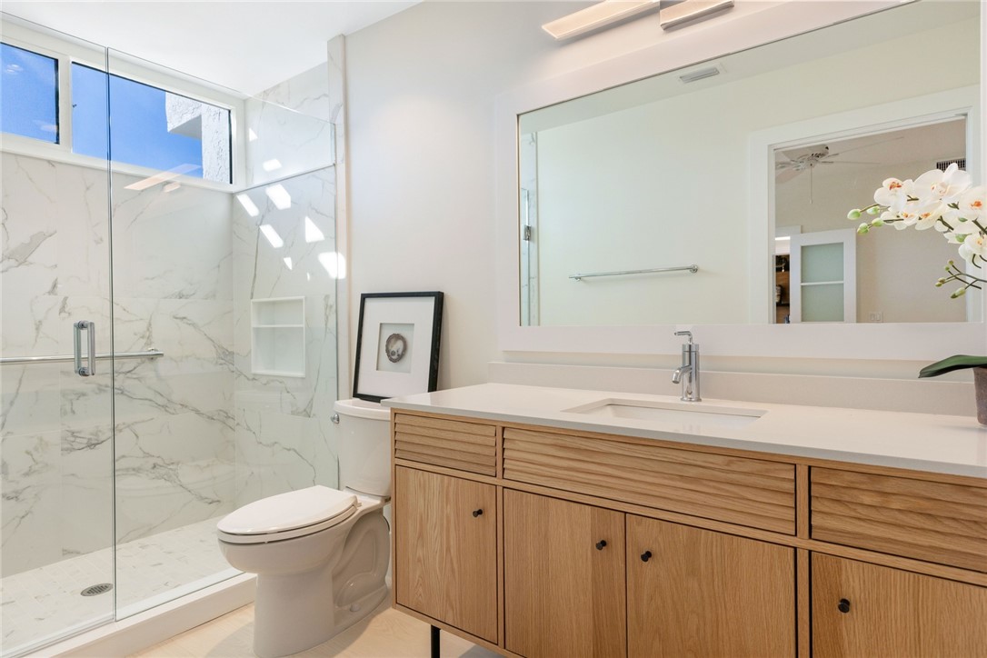 5536 N Highway A1a None 209