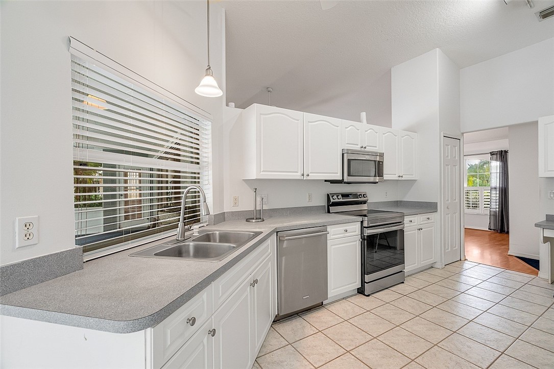 409 Autumn Terrace