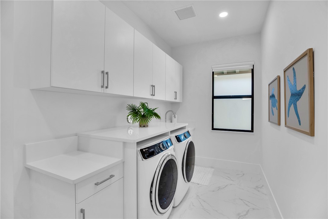 1957 Frosted Turquoise Way