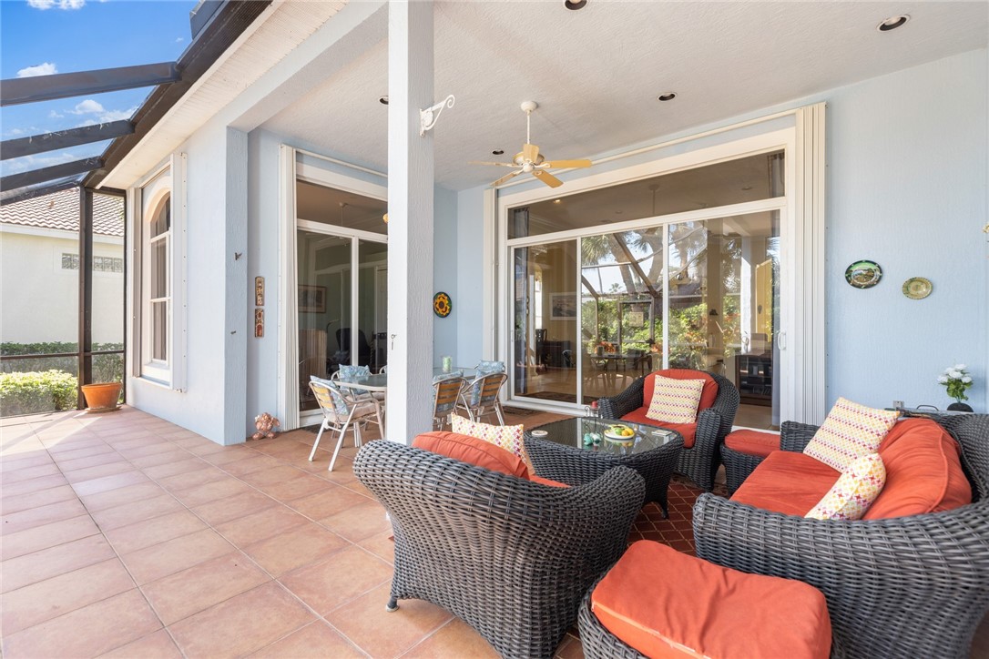 1389 W Island Club Square