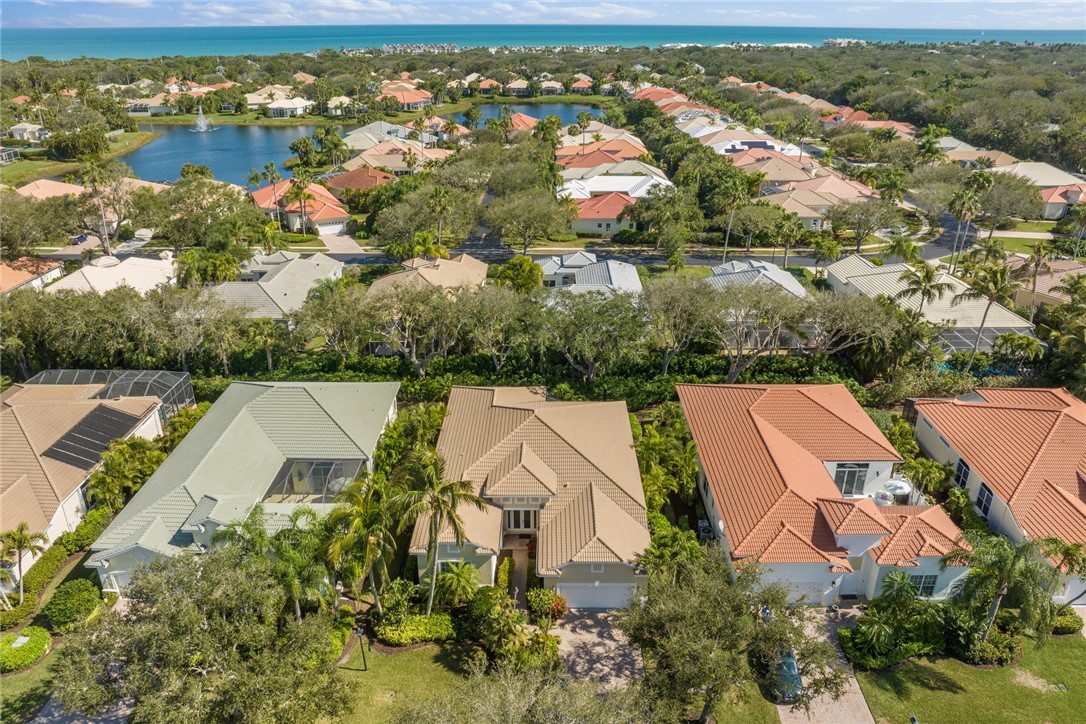 1389 W Island Club Square