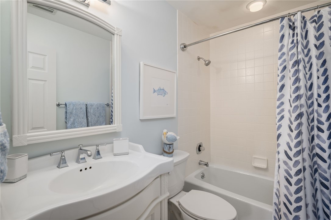 1250 W Southwinds Boulevard 117