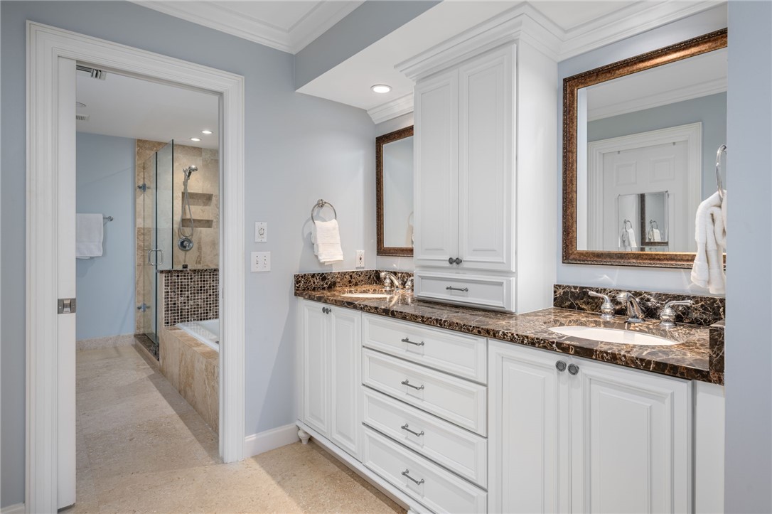 1250 W Southwinds Boulevard 117