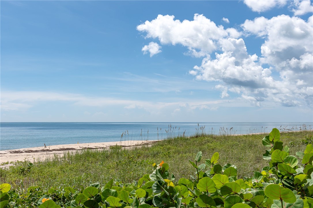 1250 W Southwinds Boulevard 117