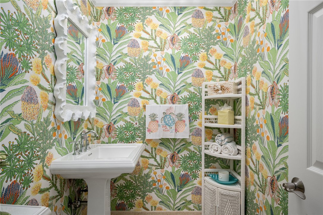 1250 W Southwinds Boulevard 117