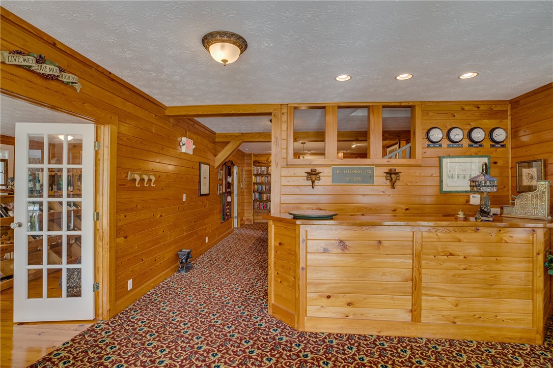 107 N Broadway Street