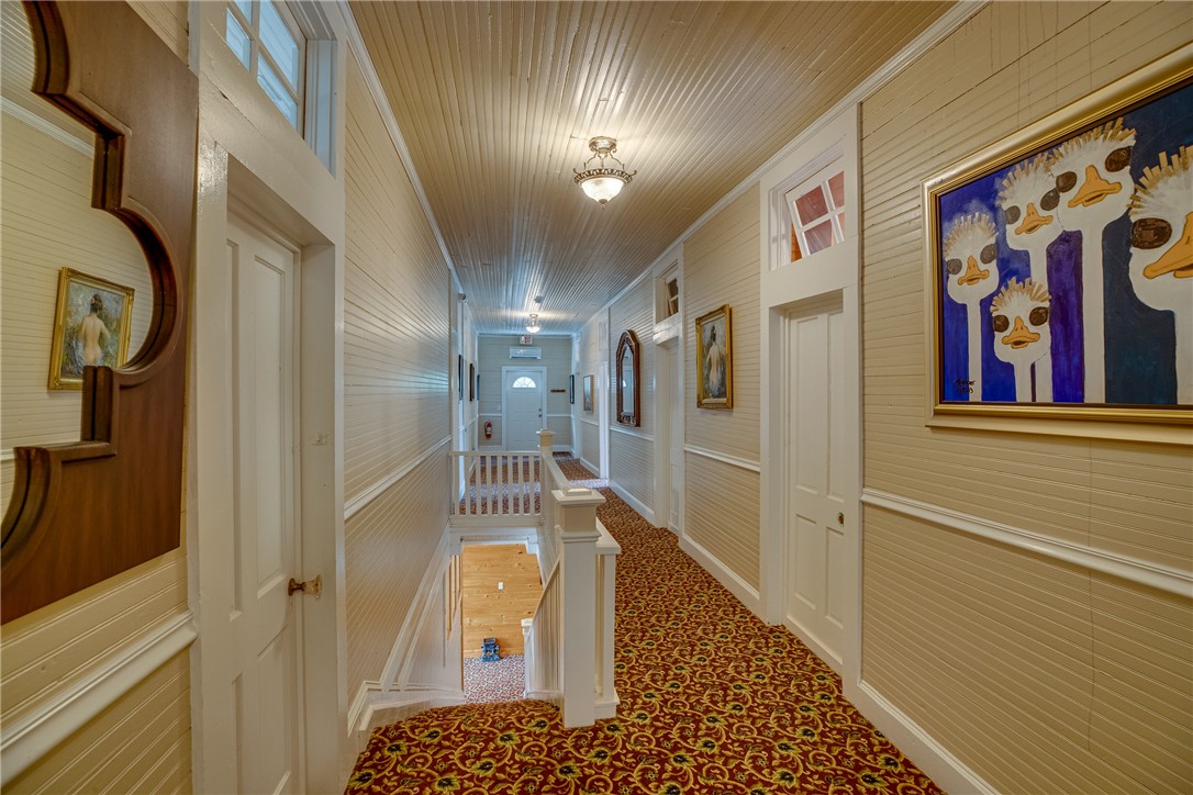 107 N Broadway Street