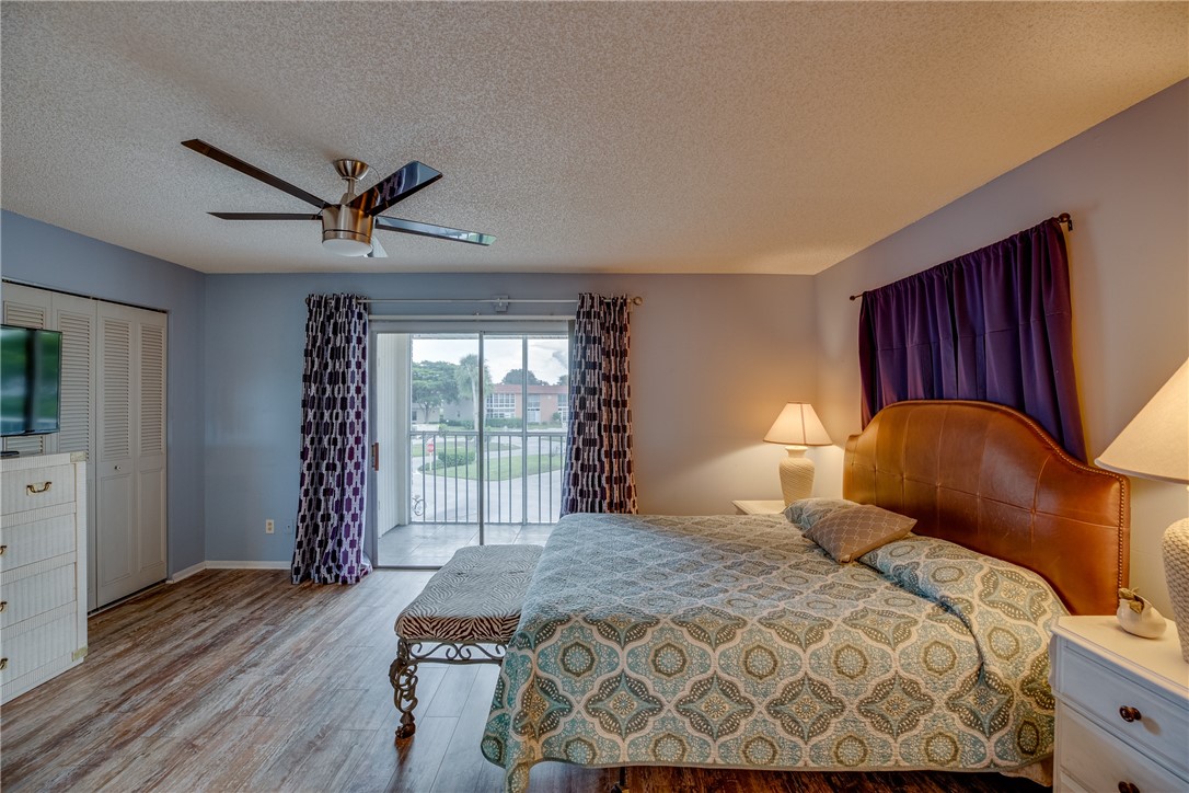 74 Royal Oak Court 205