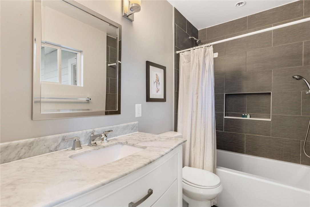 1951 W Sand Dollar Lane