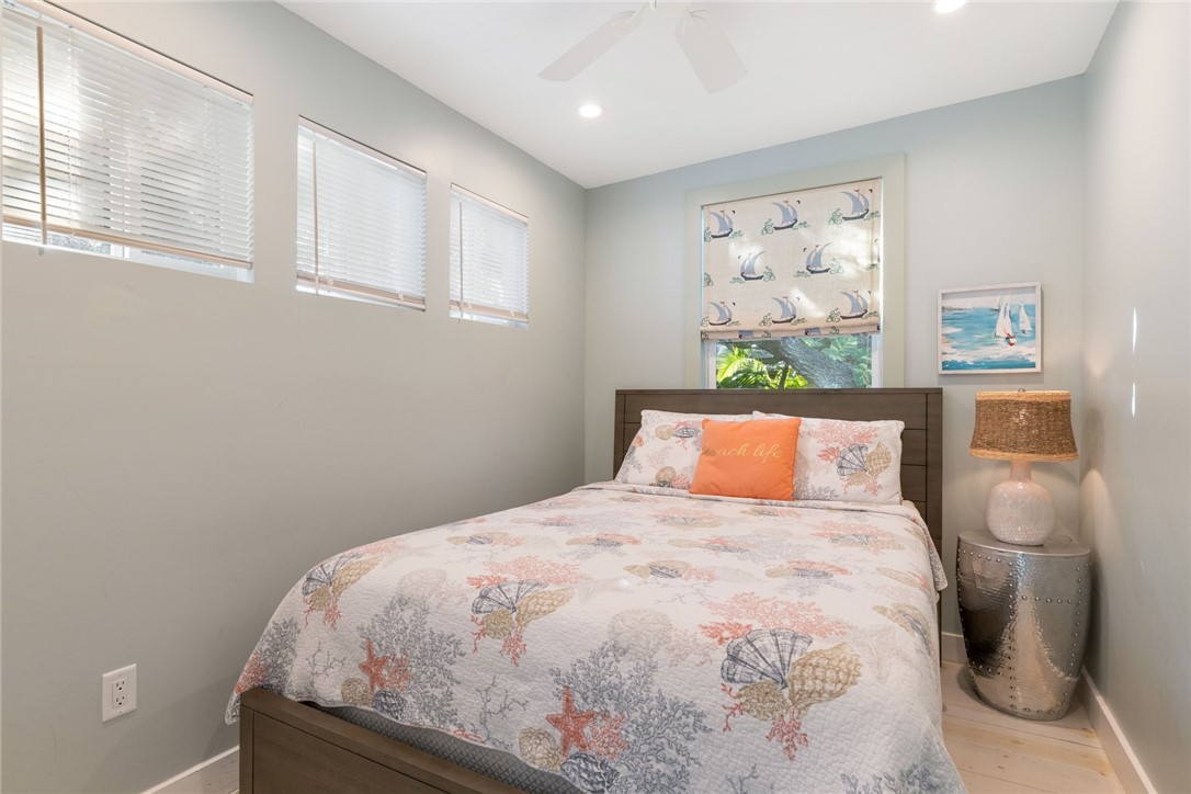 1951 W Sand Dollar Lane