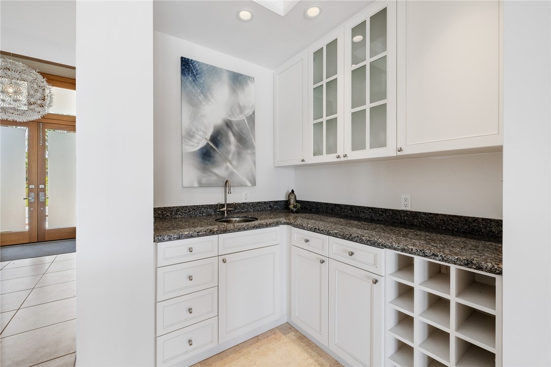 23 Cache Cay Drive