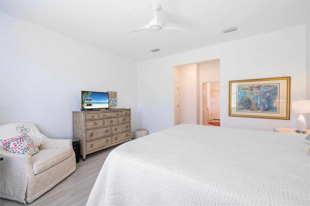 5048 Monroe Circle
