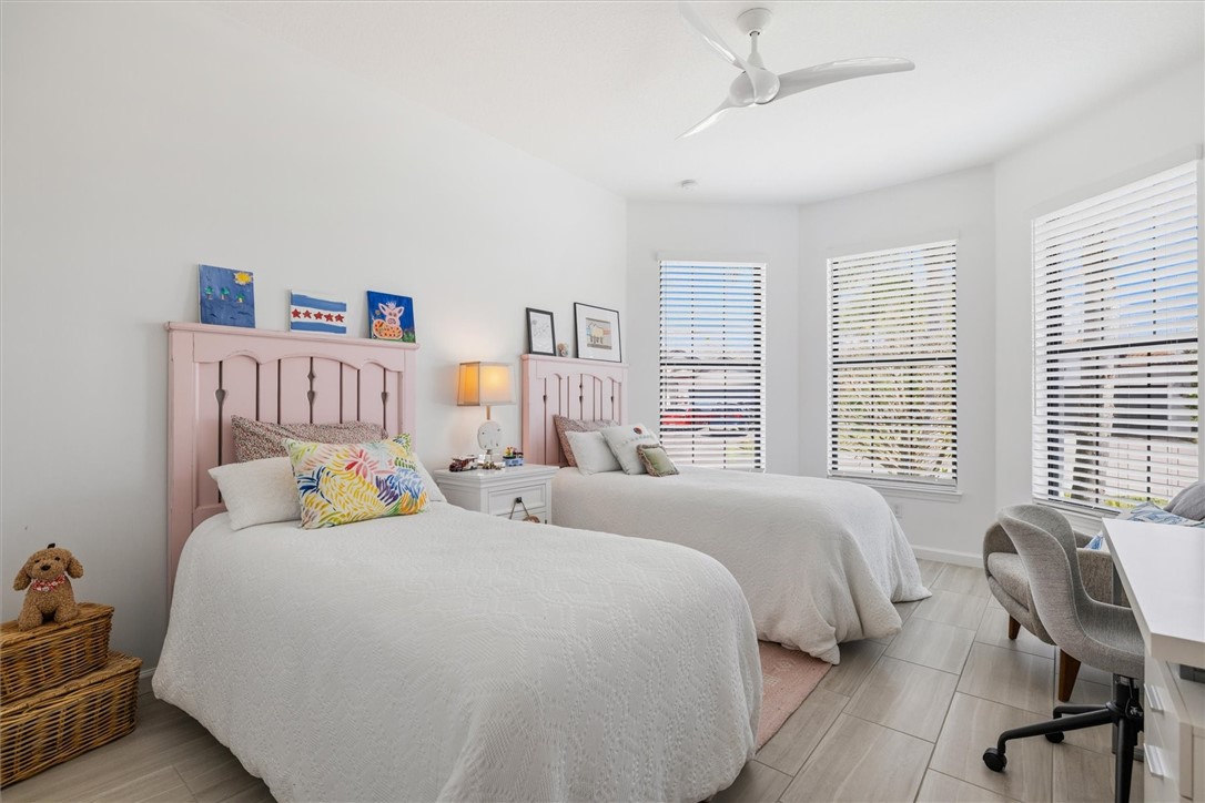 5048 Monroe Circle