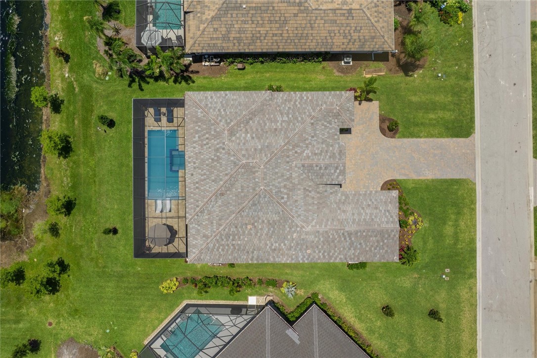 5752 Bent Pine Square