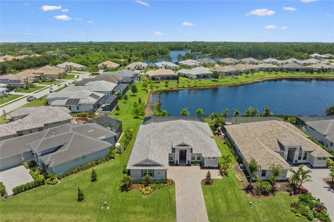 5752 Bent Pine Square