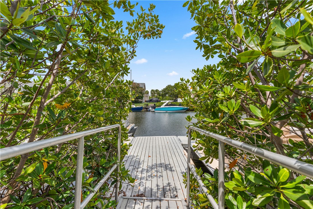 1825 Cobia Drive 103H