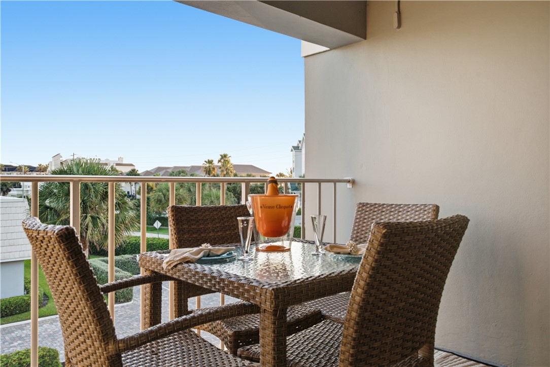2743 Ocean Drive 47E