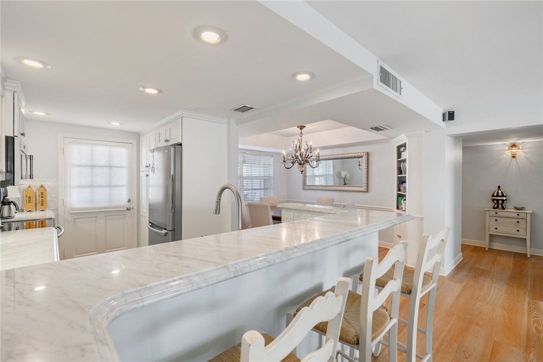 2743 Ocean Drive 47E