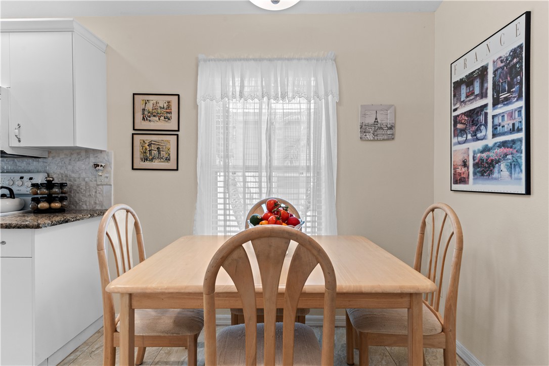 1089 W 13th Square