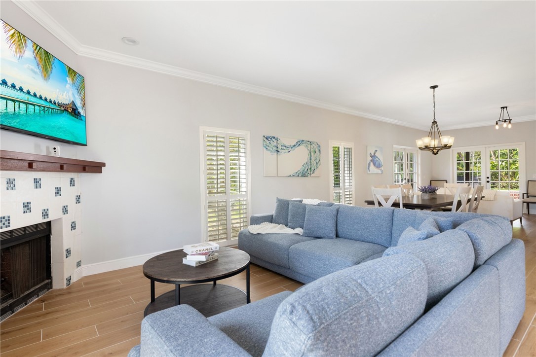 1005 Crescent Beach Road