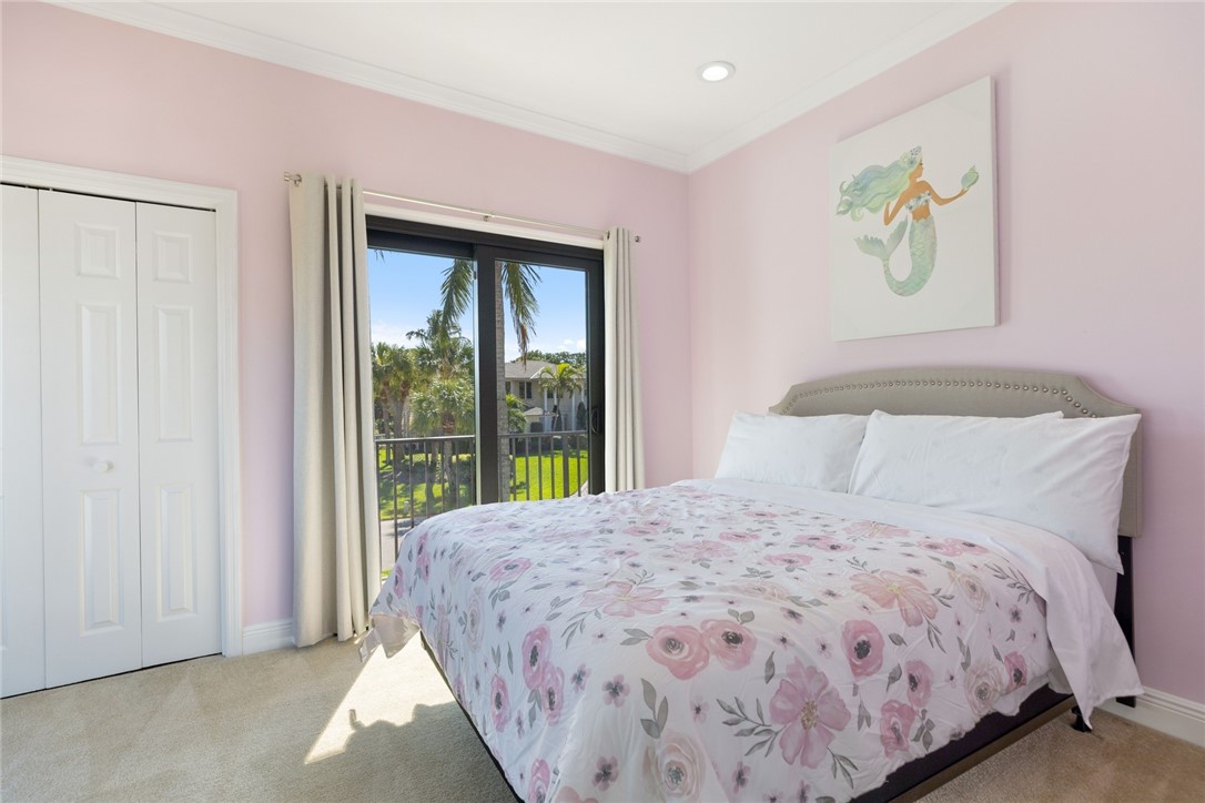 1005 Crescent Beach Road