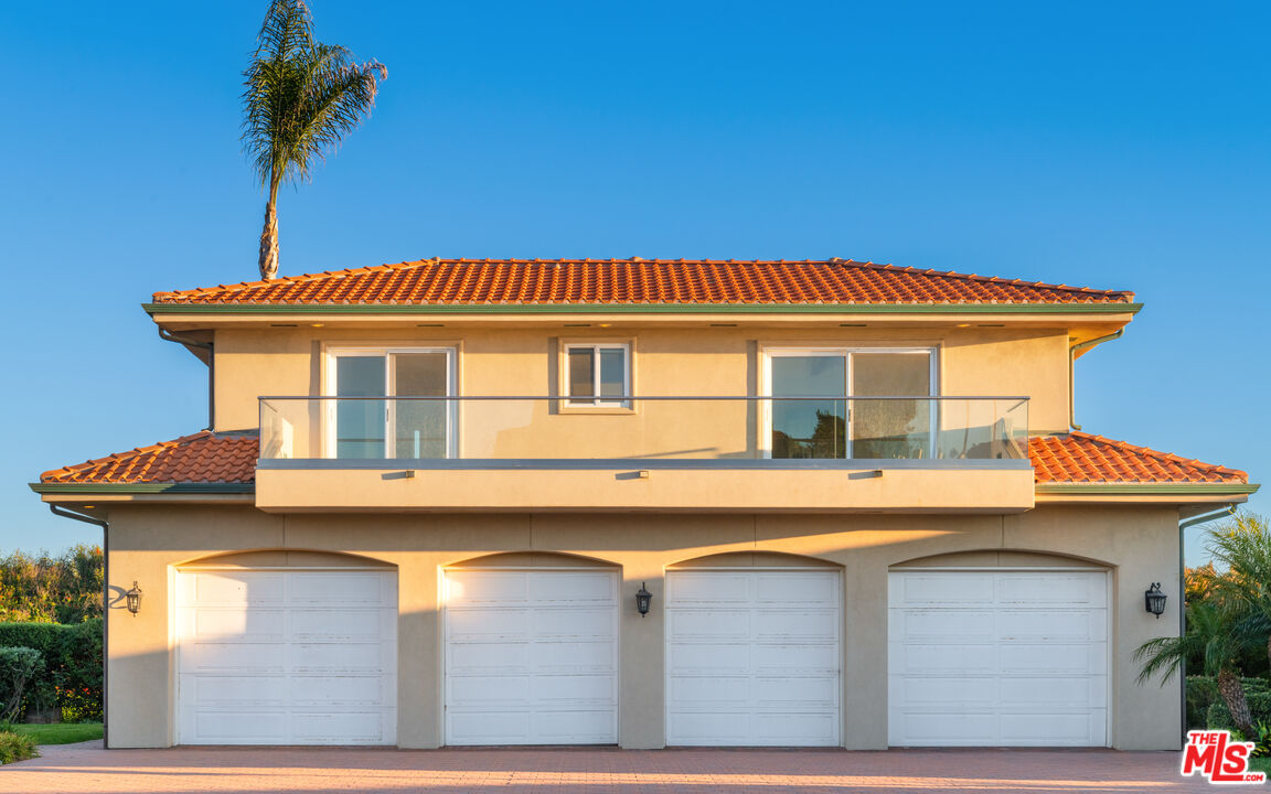 29821 Pacific Coast Hwy