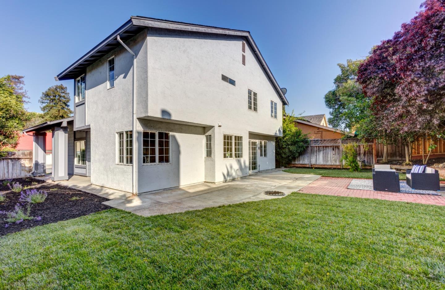 4943 Scarlett WAY