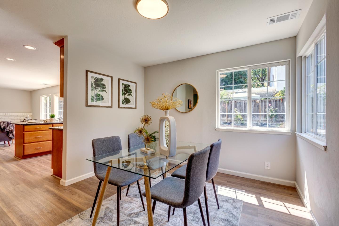 4943 Scarlett WAY