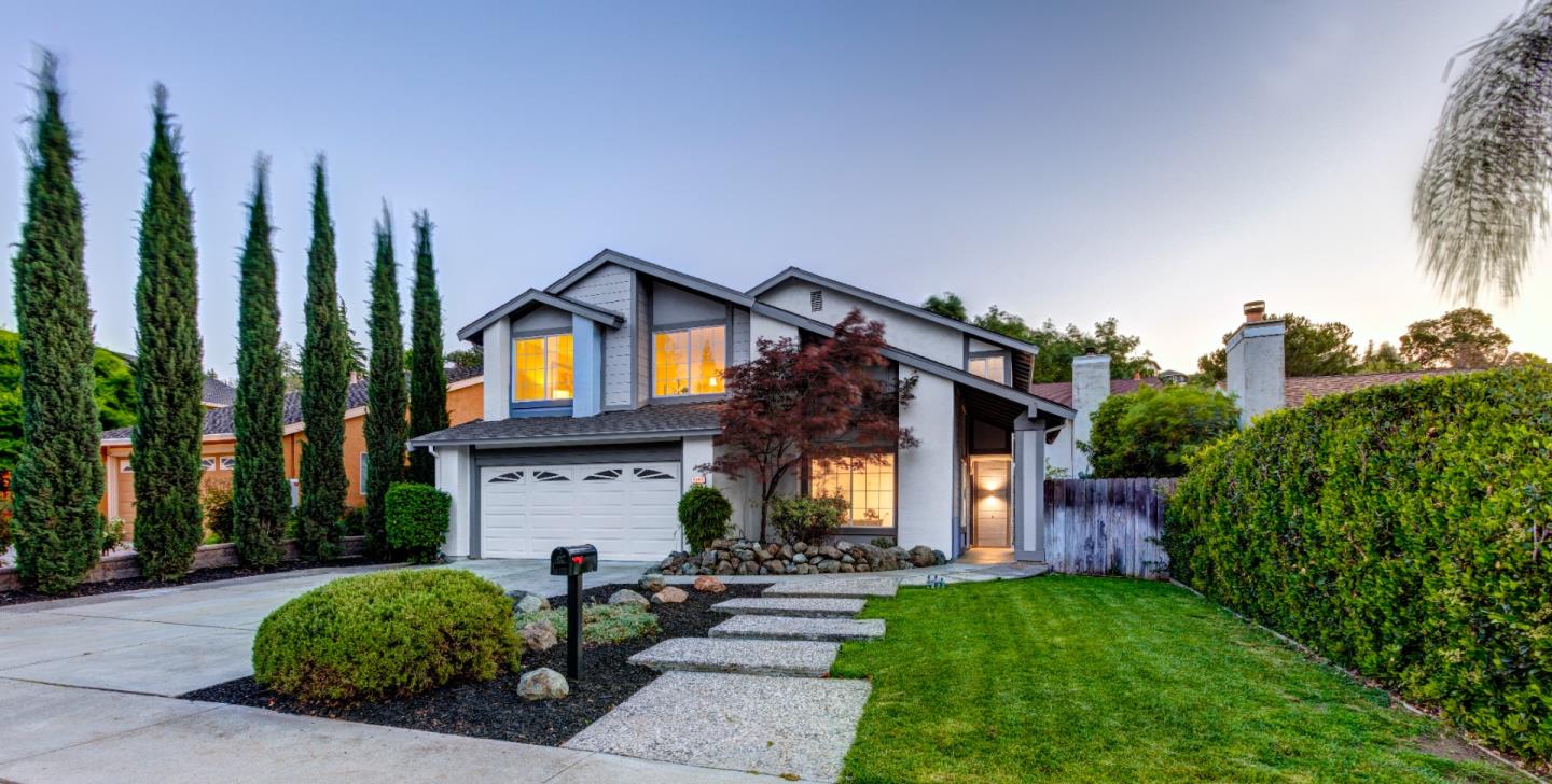 4943 Scarlett WAY