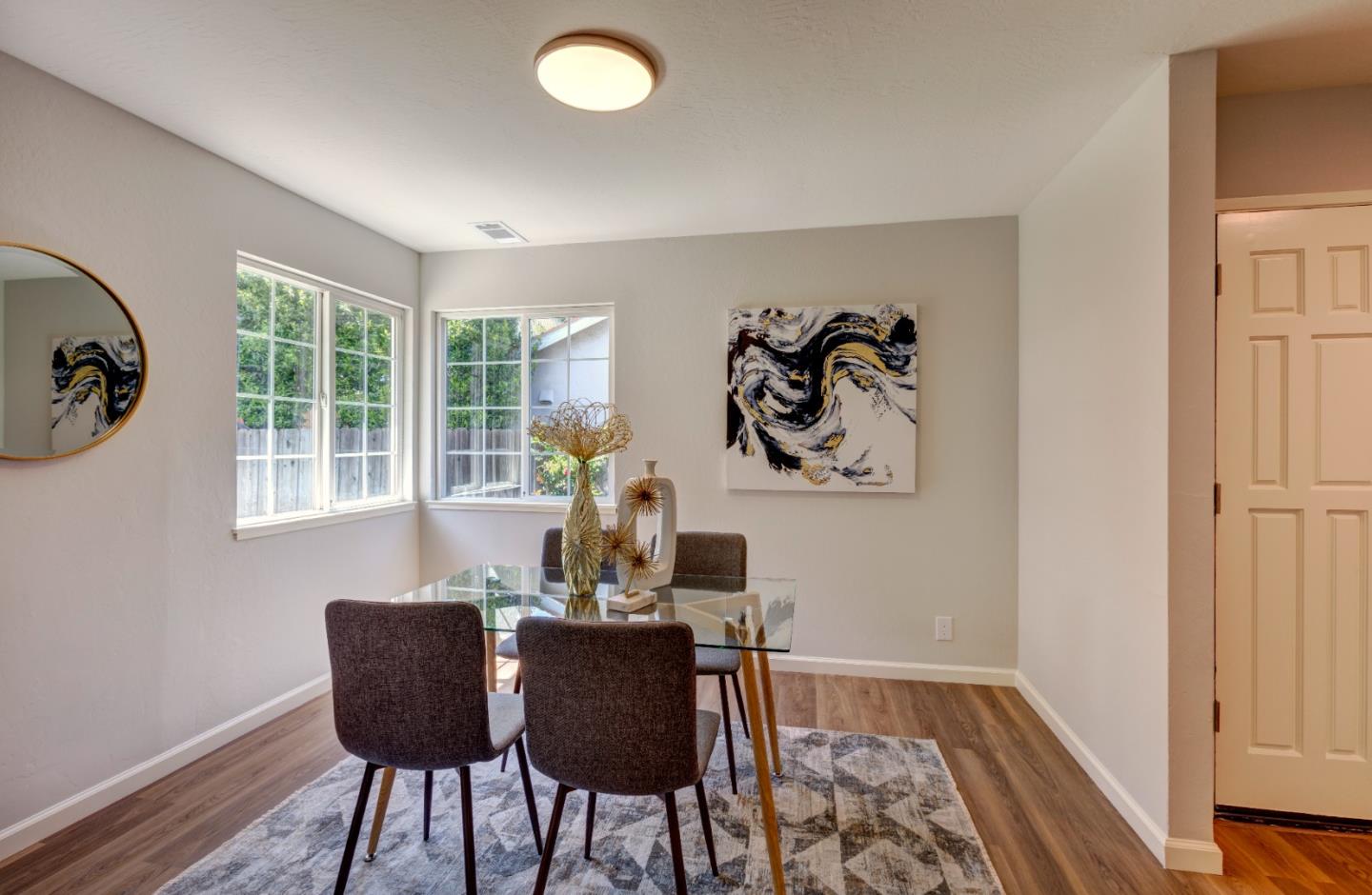 4943 Scarlett WAY