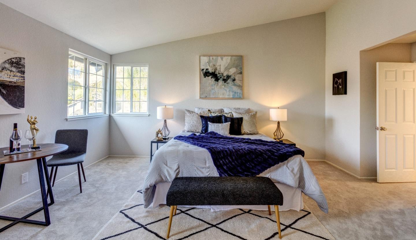 4943 Scarlett WAY