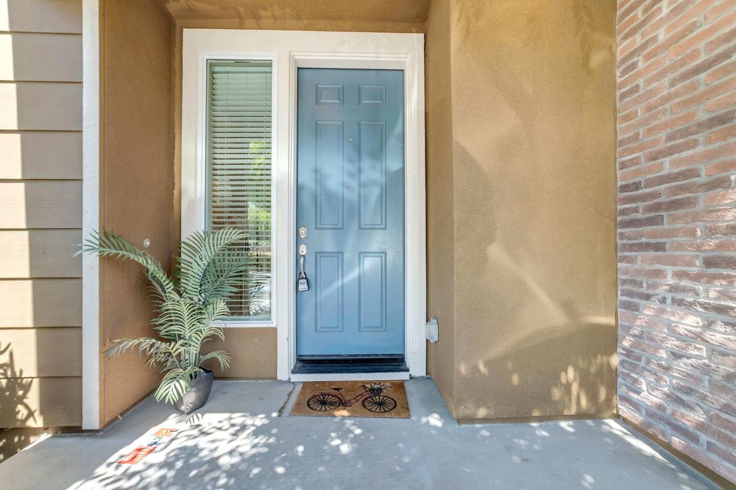 325 Charles Morris TER