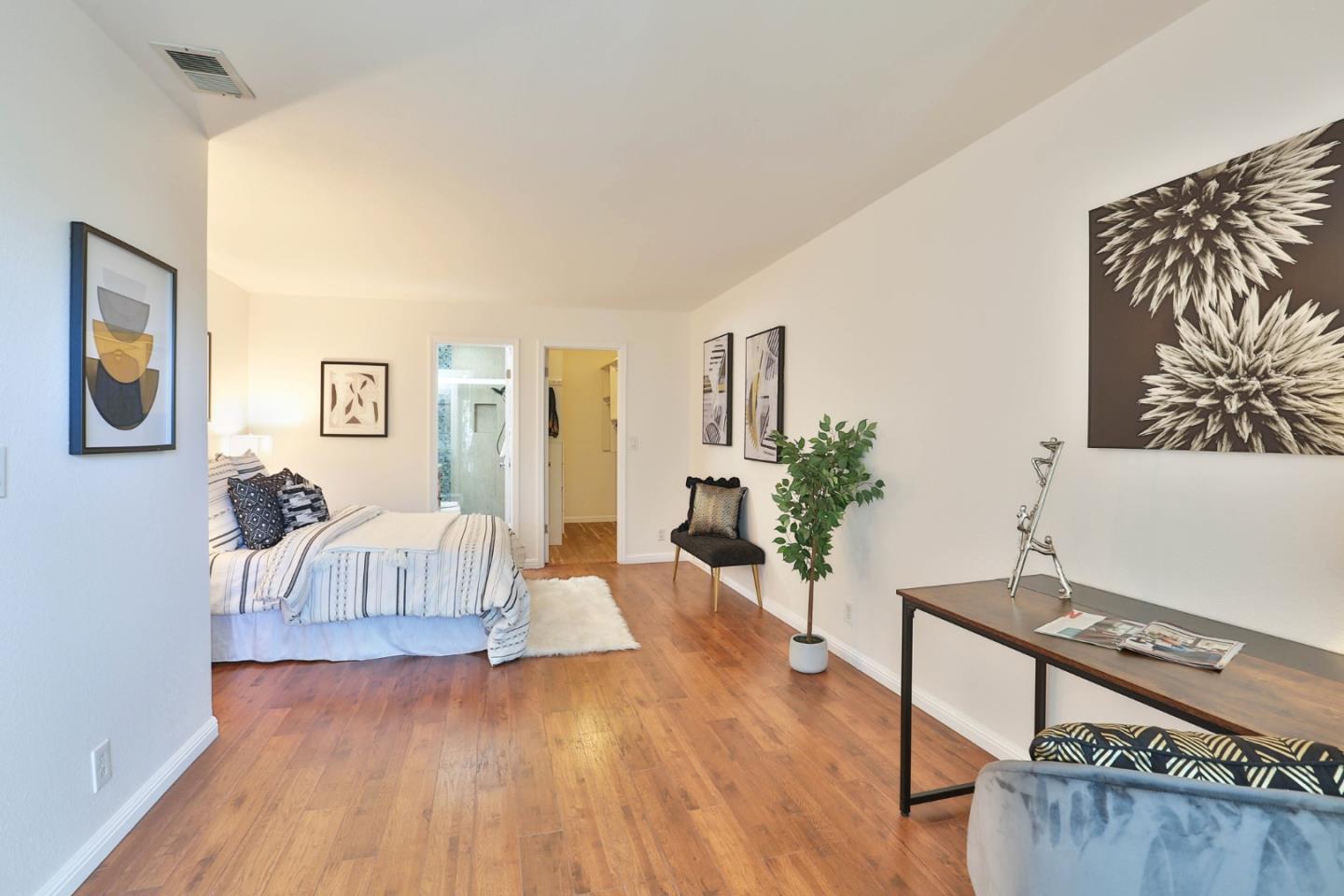 130 Baroni AVE 29