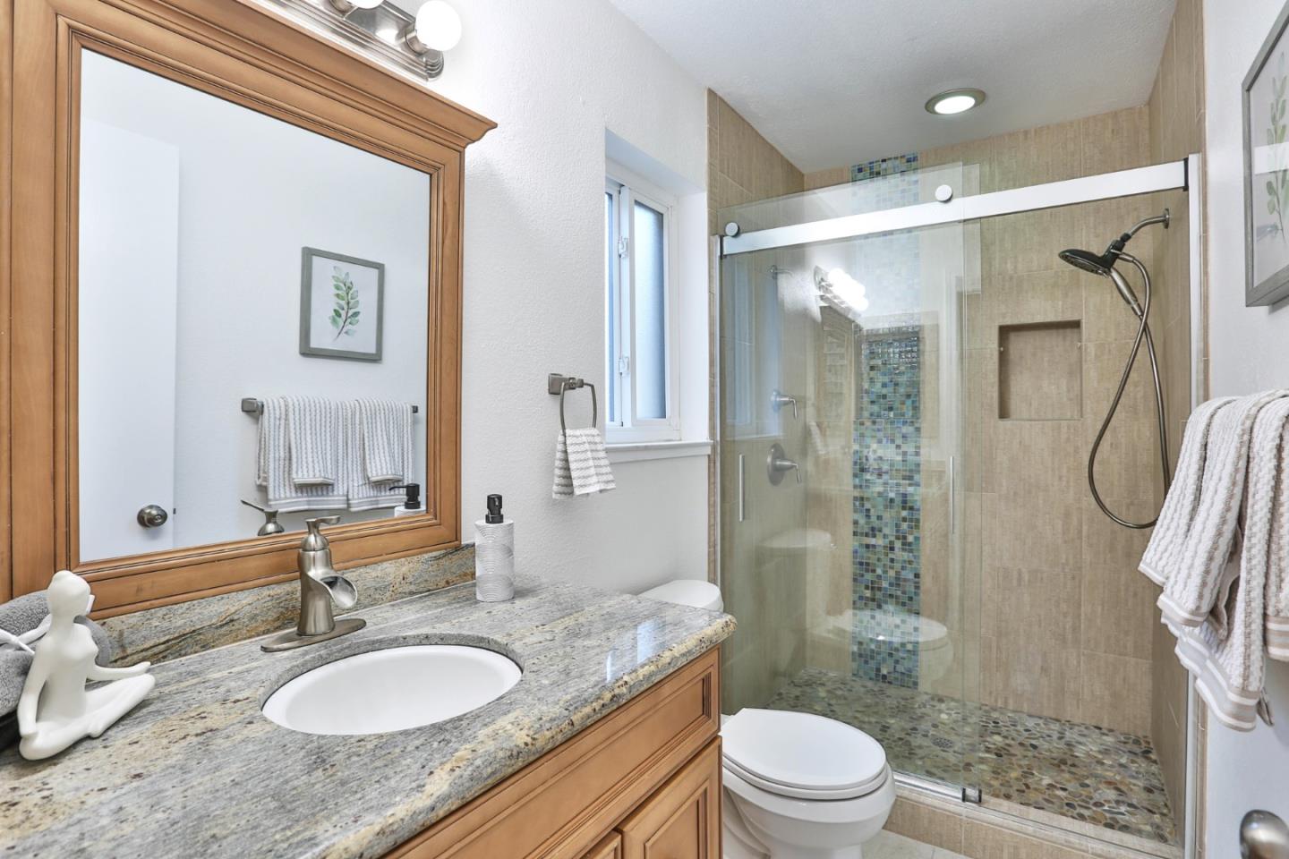 130 Baroni AVE 29
