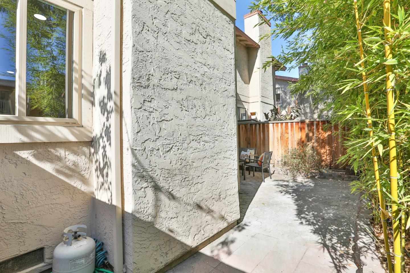 130 Baroni AVE 29