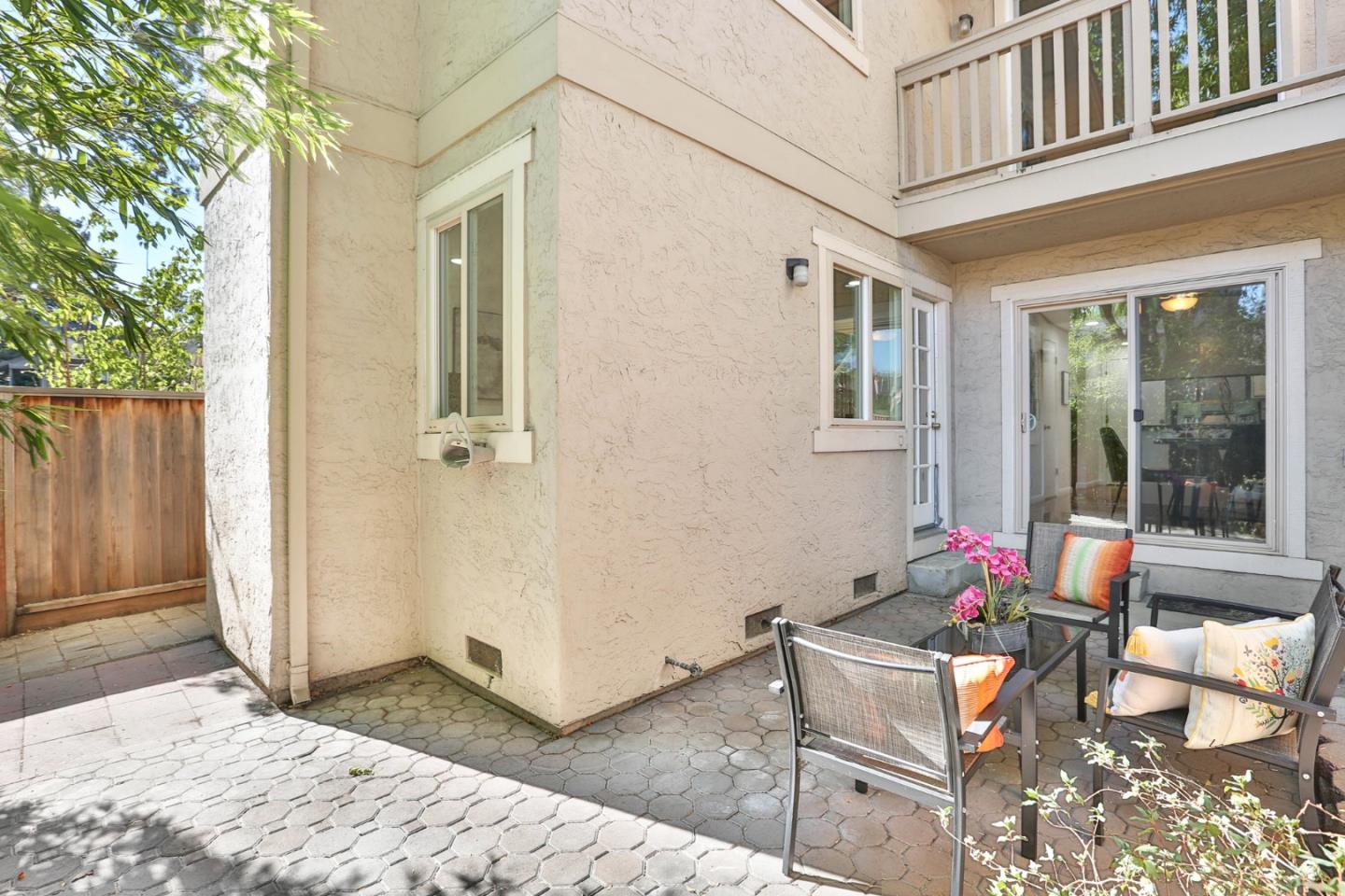 130 Baroni AVE 29