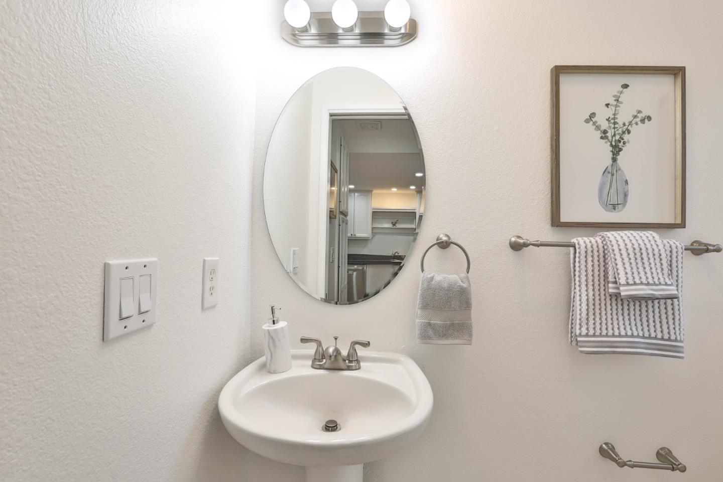 130 Baroni AVE 29