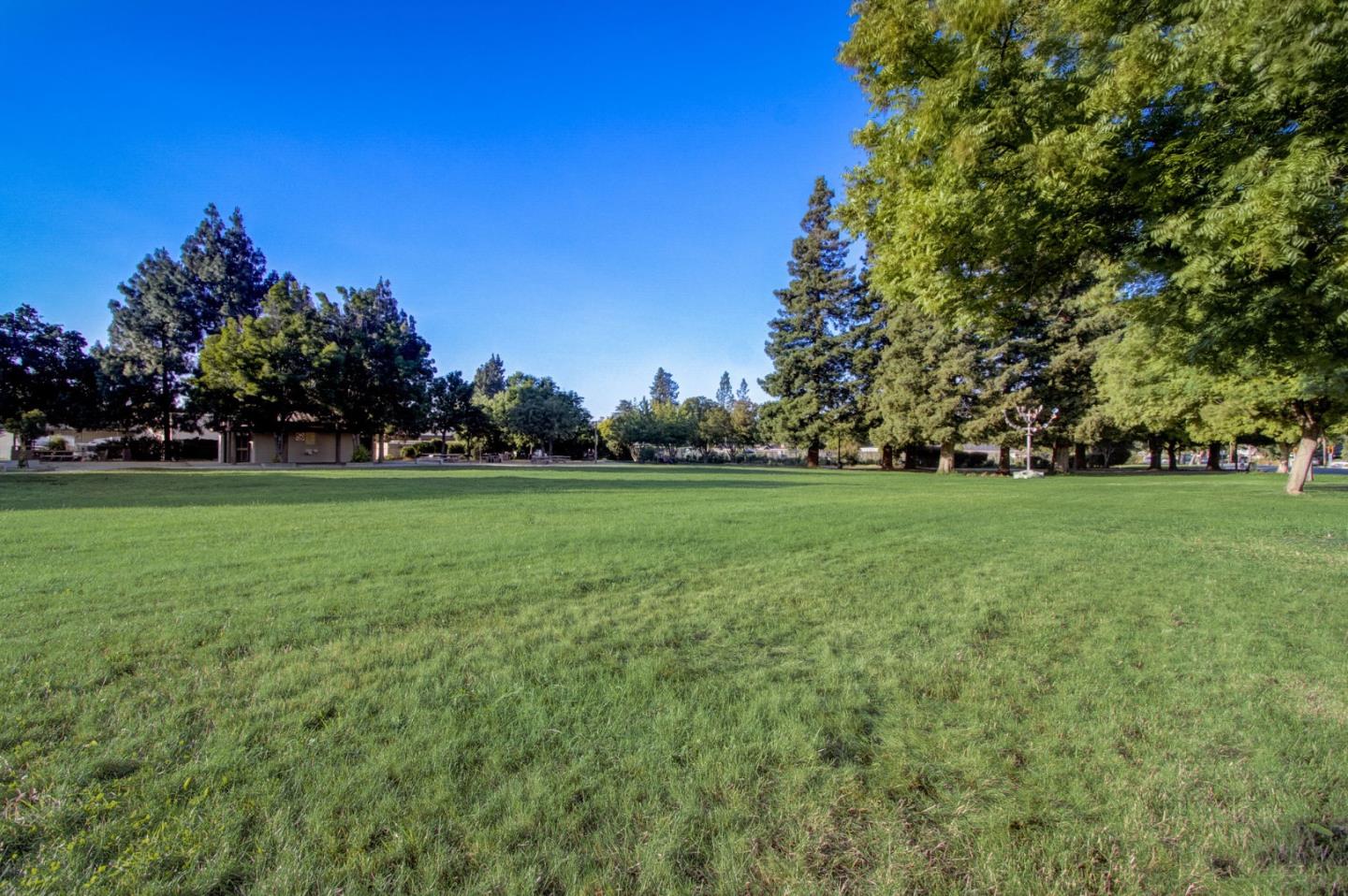 1642 Lenn Drive