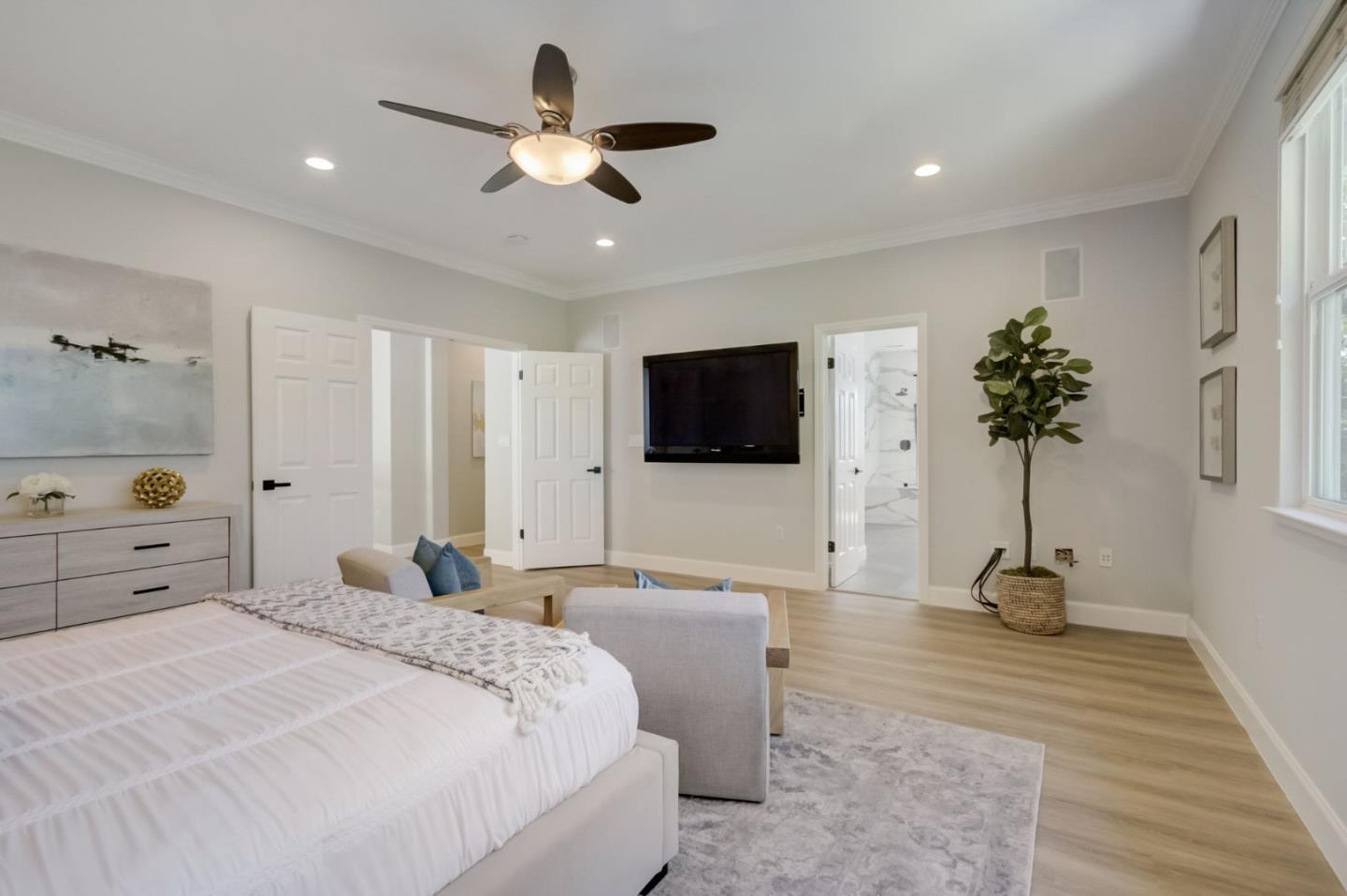 1642 Lenn Drive